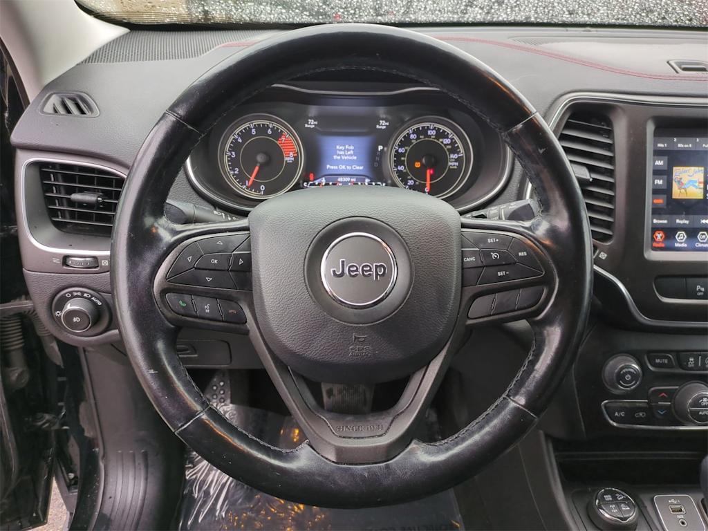 Thumbnail: 2020 Jeep Cherokee - 12