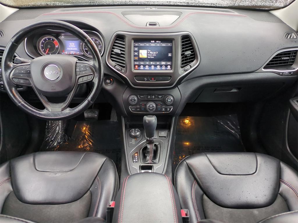 Thumbnail: 2020 Jeep Cherokee - 8