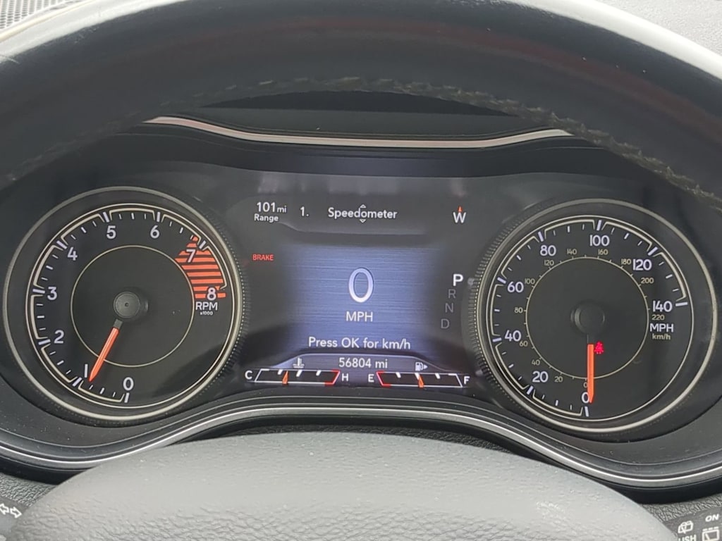 Thumbnail: 2019 Jeep Cherokee - 16