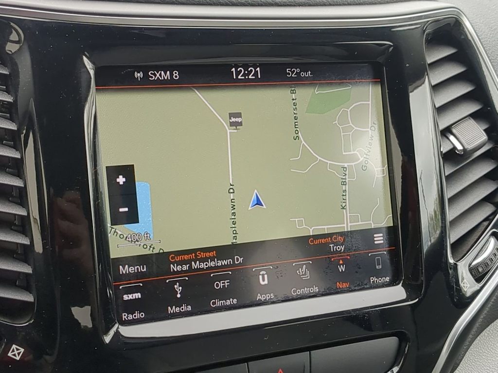 Thumbnail: 2019 Jeep Cherokee - 31