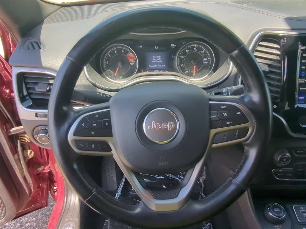 Thumbnail: 2020 Jeep Cherokee - 13