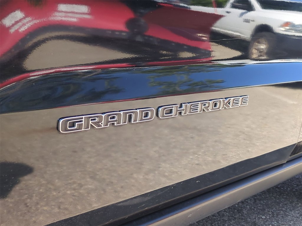 Thumbnail: 2021 Jeep Grand Cherokee - 24