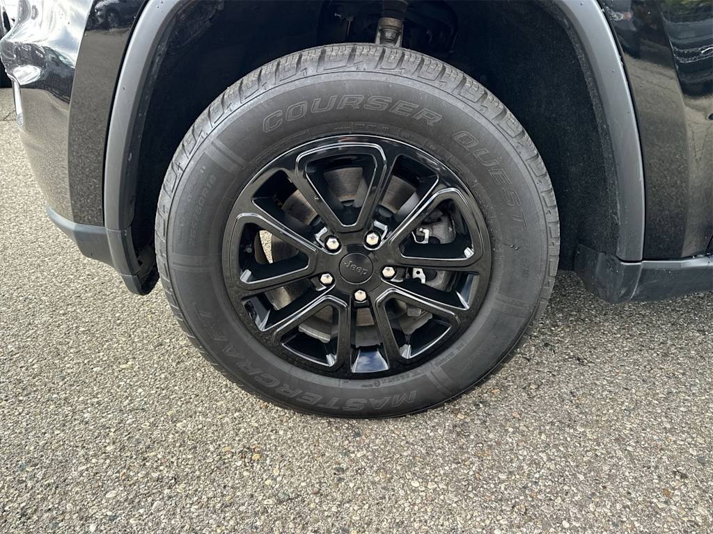 Thumbnail: 2021 Jeep Grand Cherokee - 8