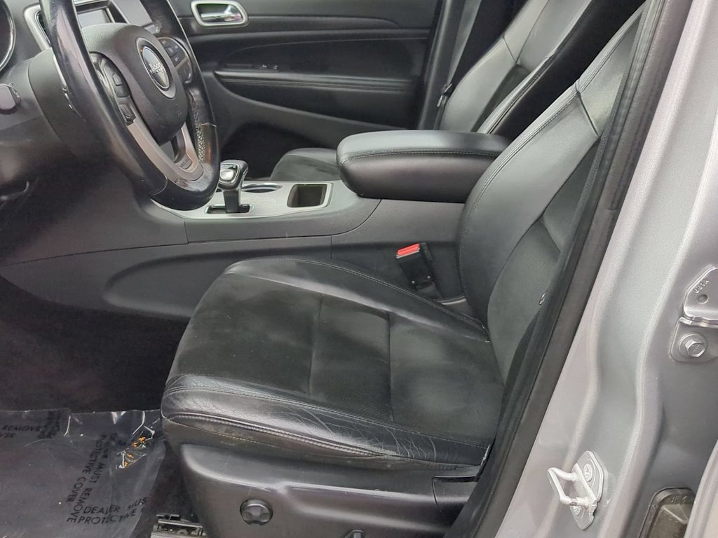 Thumbnail: 2015 Jeep Grand Cherokee - 10