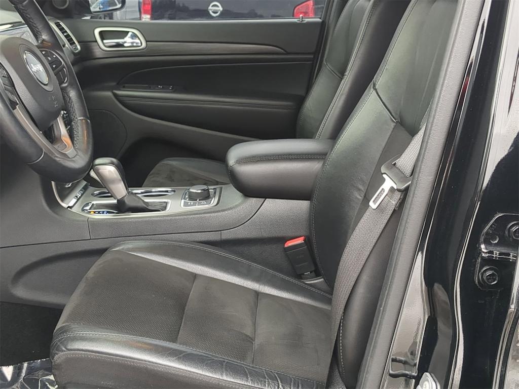 Thumbnail: 2022 Jeep Grand Cherokee - 10