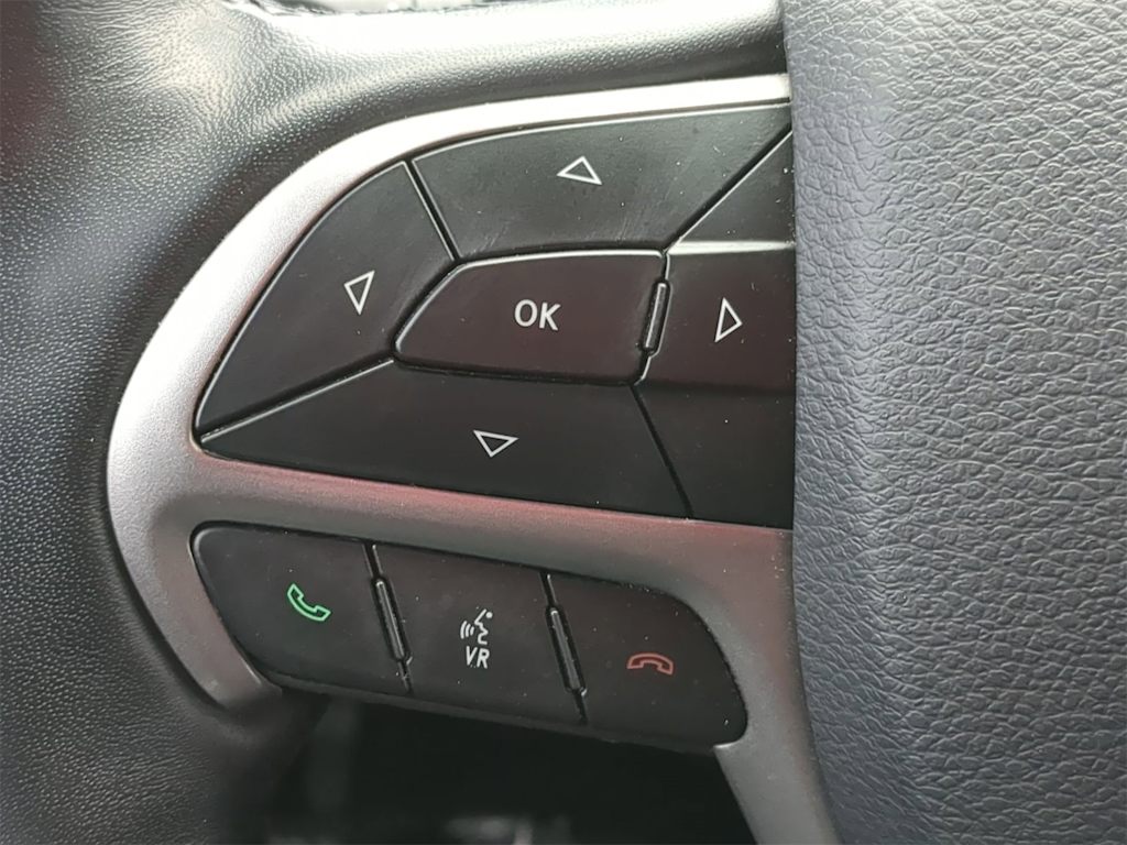 Thumbnail: 2022 Jeep Grand Cherokee - 36