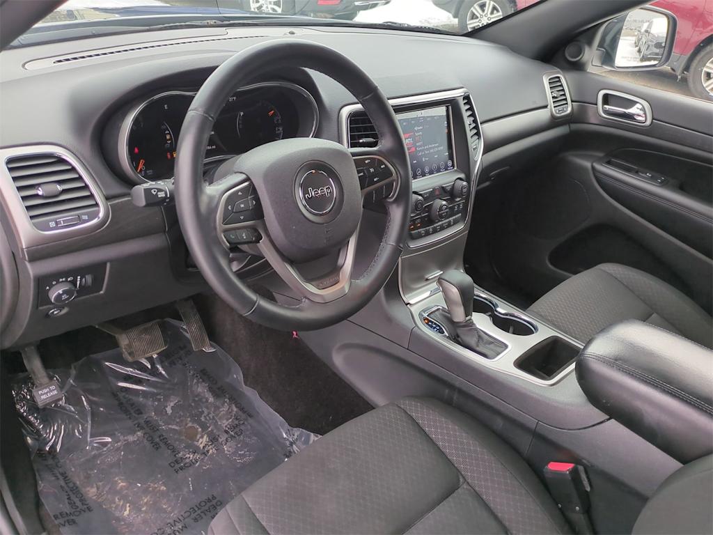 Thumbnail: 2018 Jeep Grand Cherokee - 2