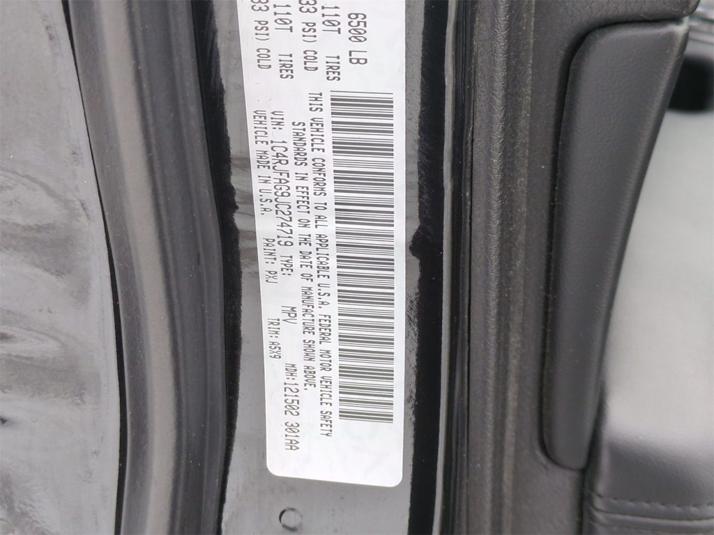 Thumbnail: 2018 Jeep Grand Cherokee - 18