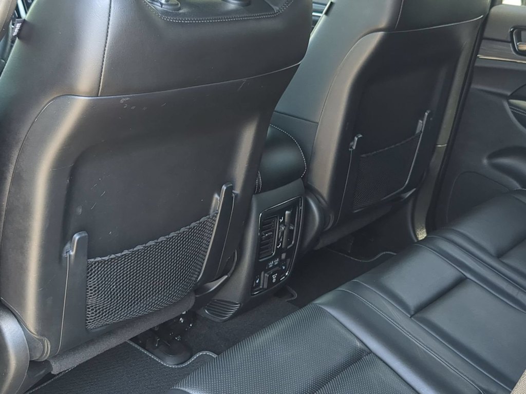 Thumbnail: 2021 Jeep Grand Cherokee - 12
