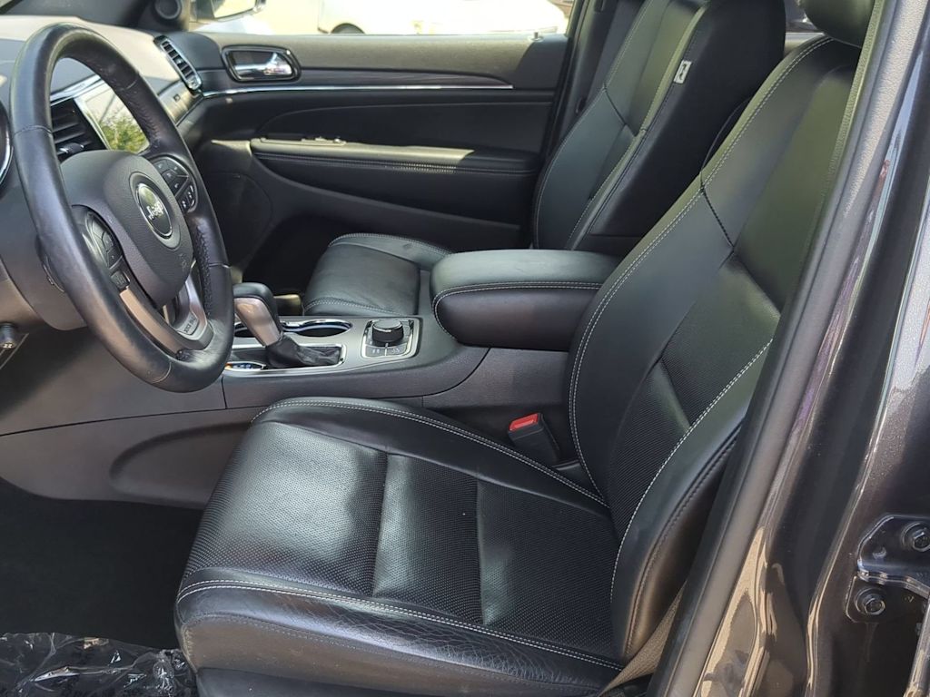Thumbnail: 2021 Jeep Grand Cherokee - 10