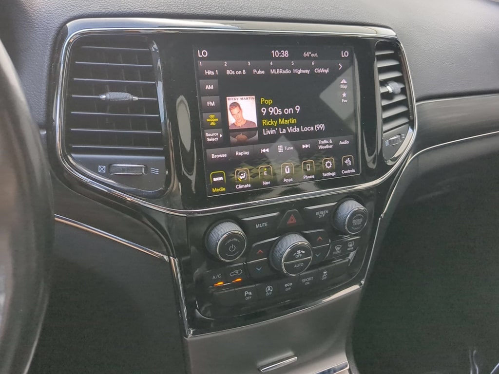 Thumbnail: 2020 Jeep Grand Cherokee - 14