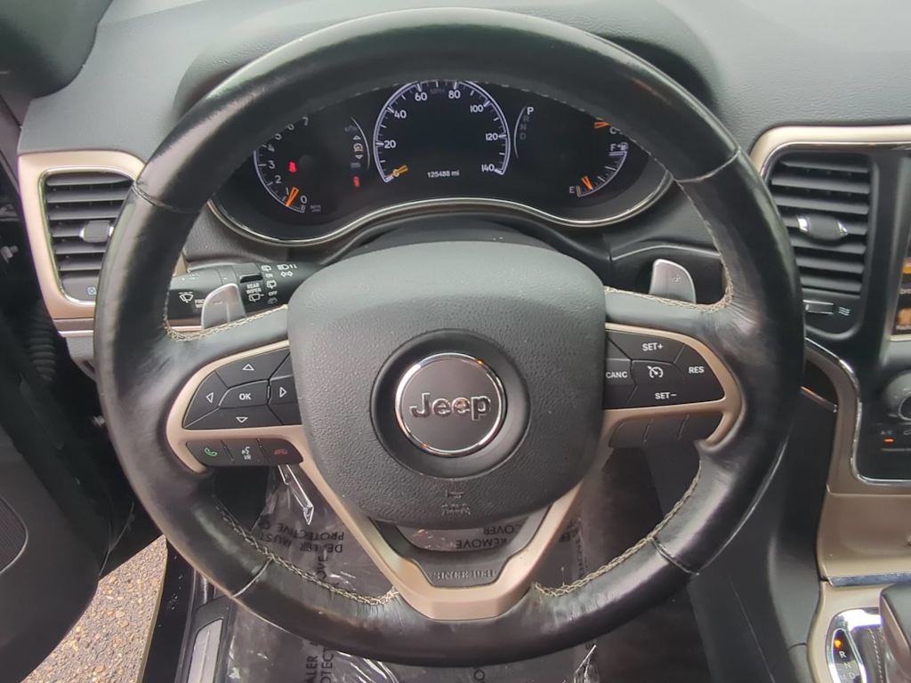 Thumbnail: 2016 Jeep Grand Cherokee - 13