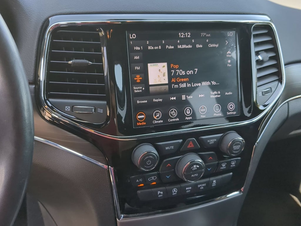 Thumbnail: 2020 Jeep Grand Cherokee - 14