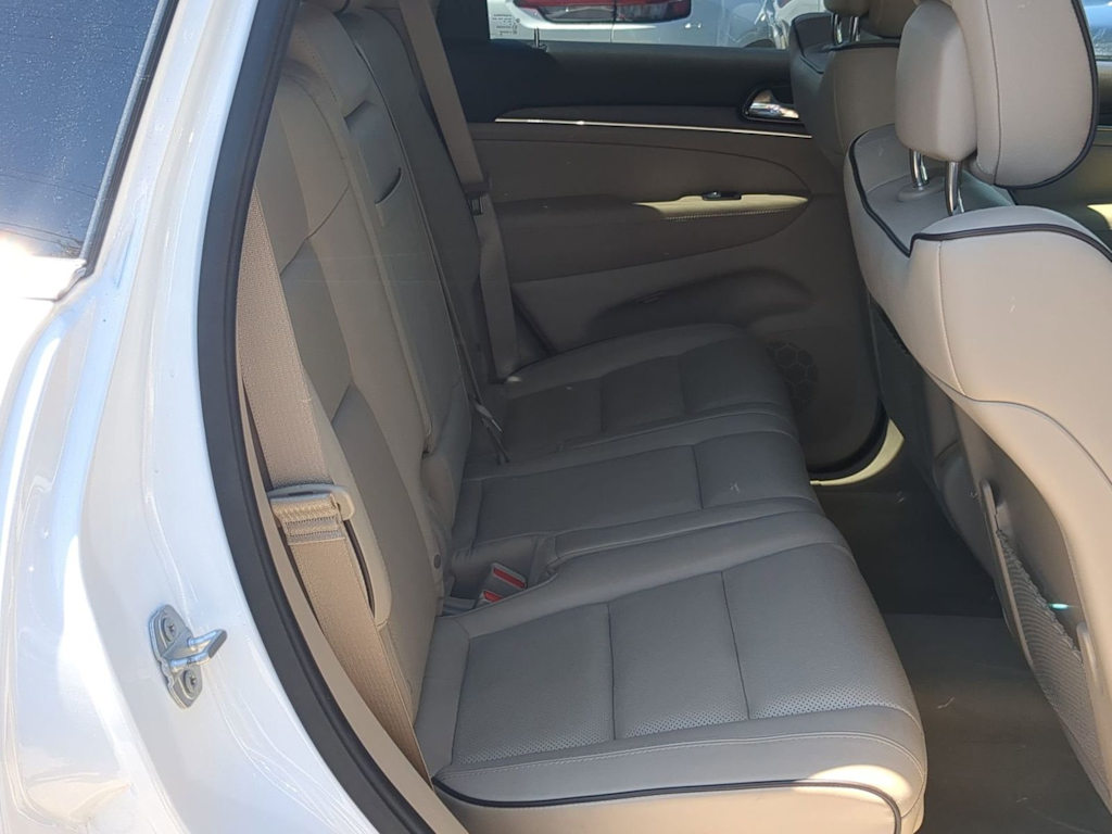 Thumbnail: 2020 Jeep Grand Cherokee - 27