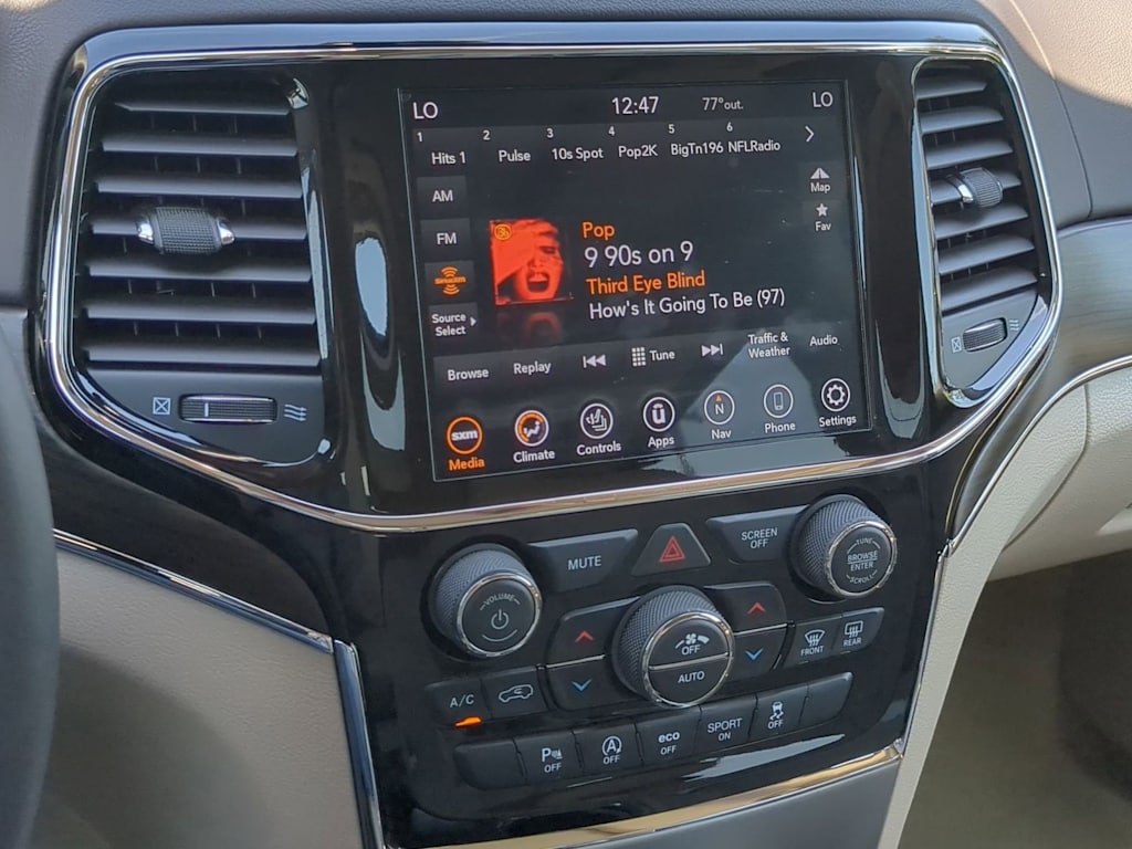 Thumbnail: 2020 Jeep Grand Cherokee - 14