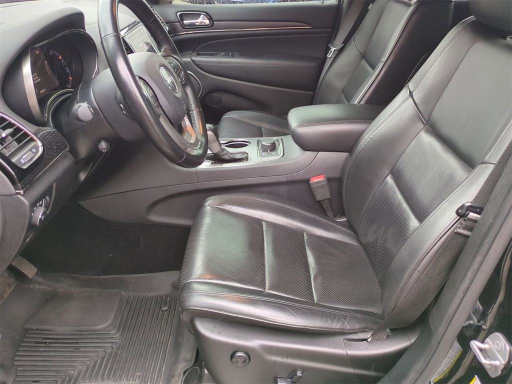 Thumbnail: 2020 Jeep Grand Cherokee - 10