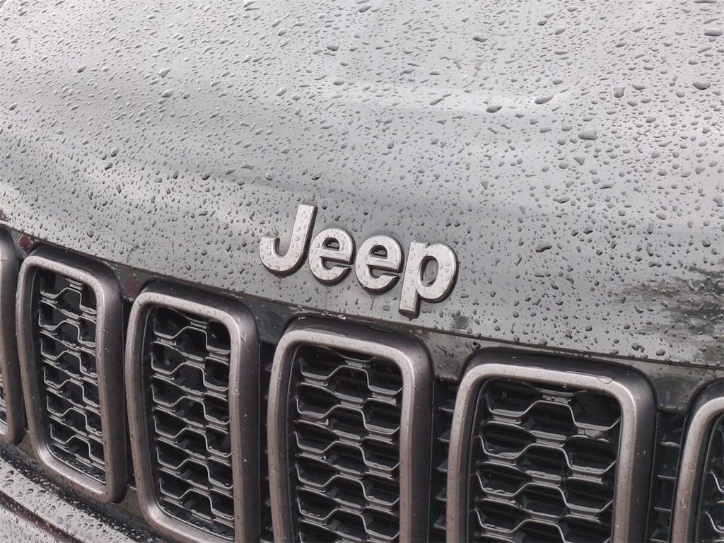 Thumbnail: 2020 Jeep Grand Cherokee - 7