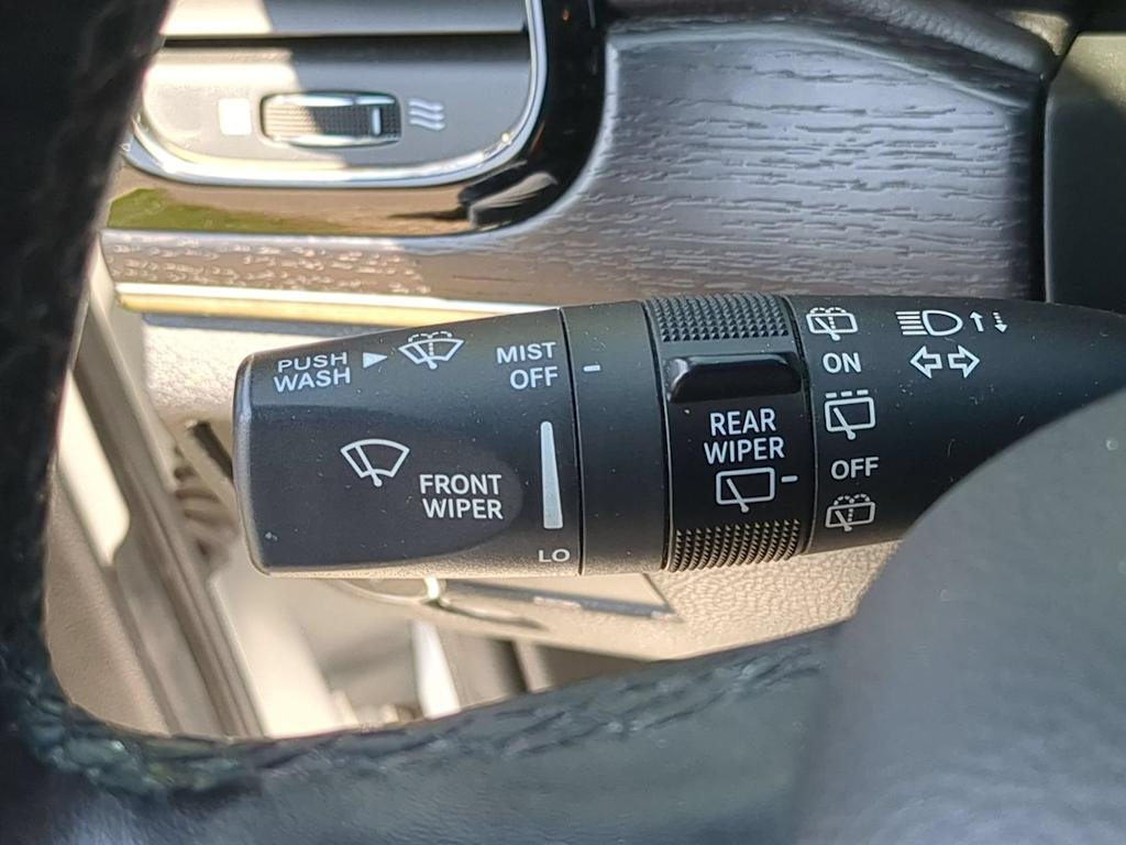 Thumbnail: 2020 Jeep Grand Cherokee - 29