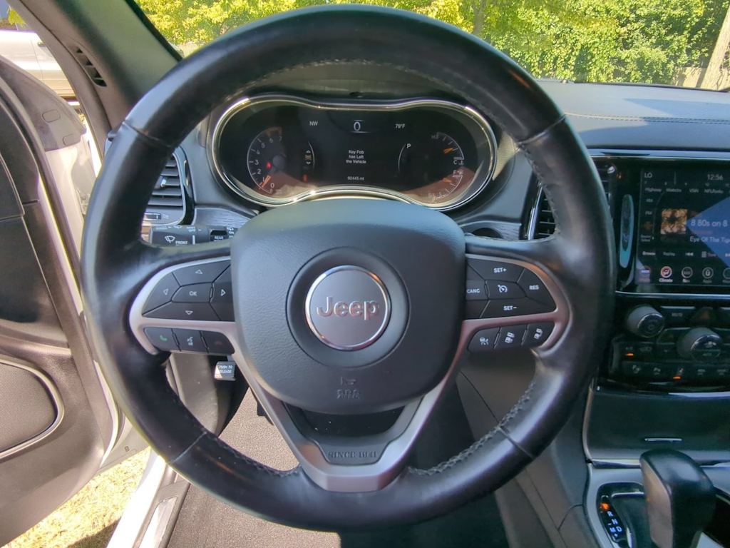 Thumbnail: 2020 Jeep Grand Cherokee - 13