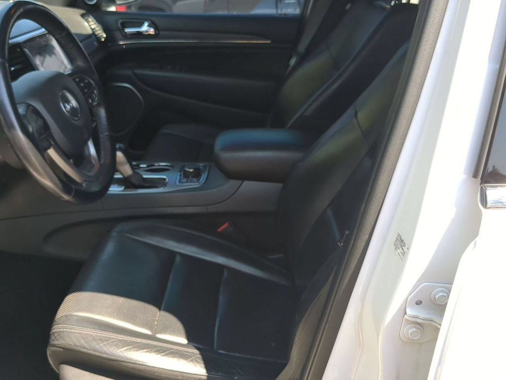 Thumbnail: 2020 Jeep Grand Cherokee - 10