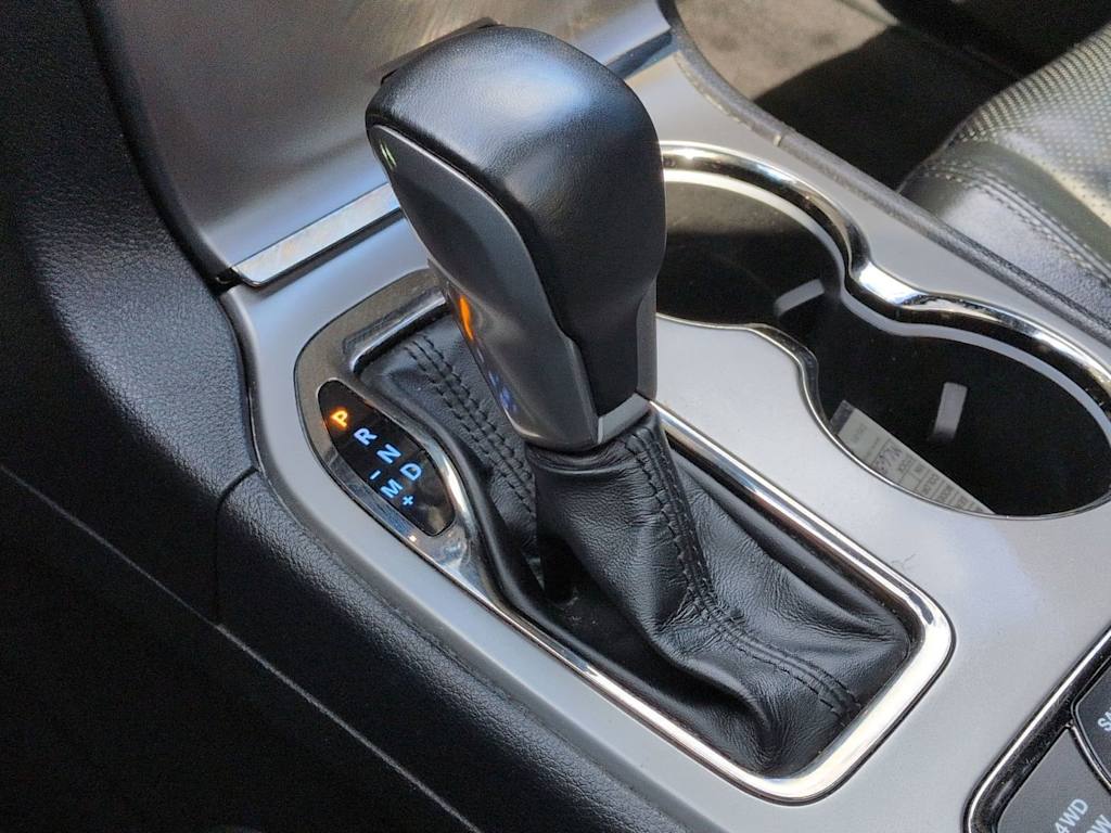 Thumbnail: 2021 Jeep Grand Cherokee - 16