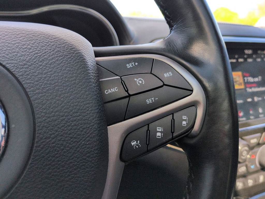 Thumbnail: 2021 Jeep Grand Cherokee - 33