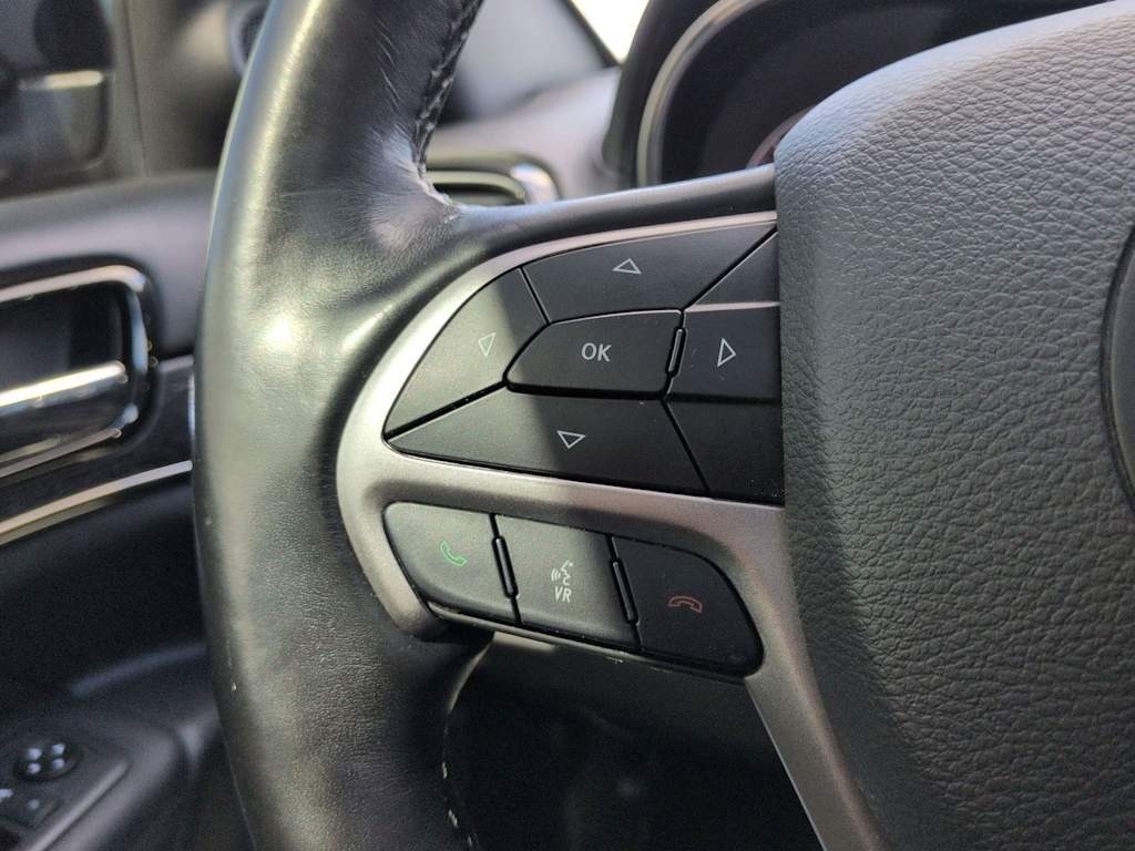 Thumbnail: 2021 Jeep Grand Cherokee - 32