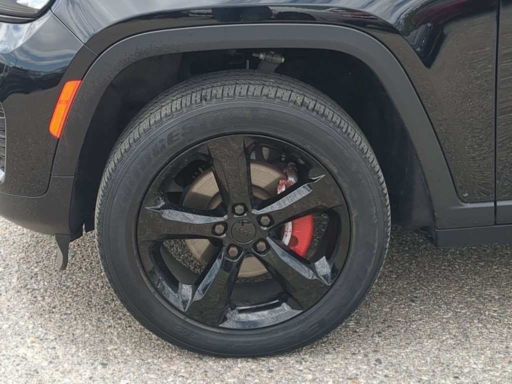 Thumbnail: 2024 Jeep Grand Cherokee - 8