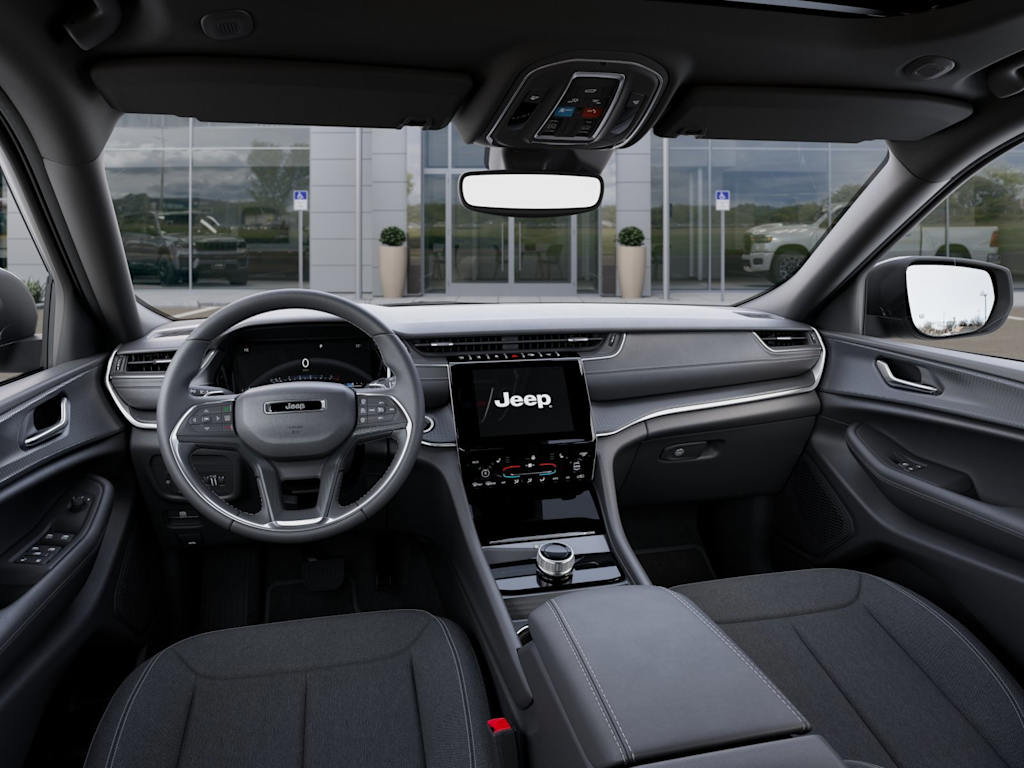 Thumbnail: 2025 Jeep Grand Cherokee - 2