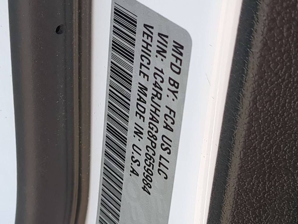 Thumbnail: 2023 Jeep Grand Cherokee - 19