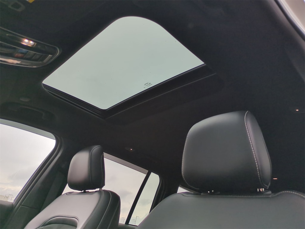 Thumbnail: 2023 Jeep Grand Cherokee - 26