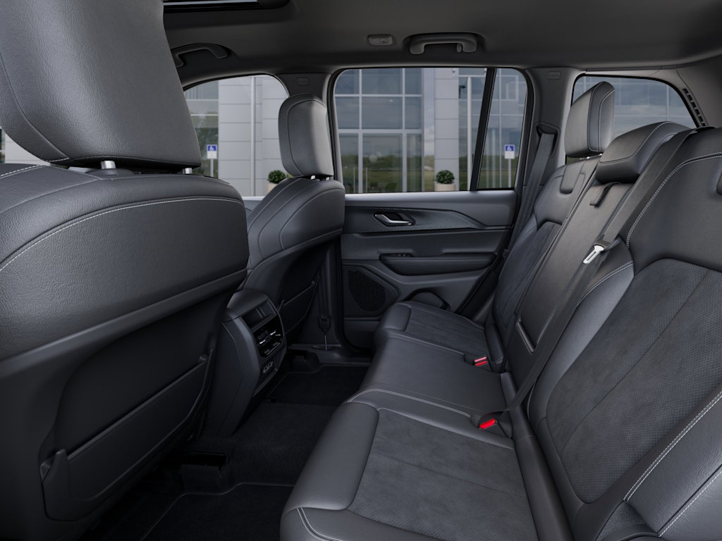 Thumbnail: 2025 Jeep Grand Cherokee - 11