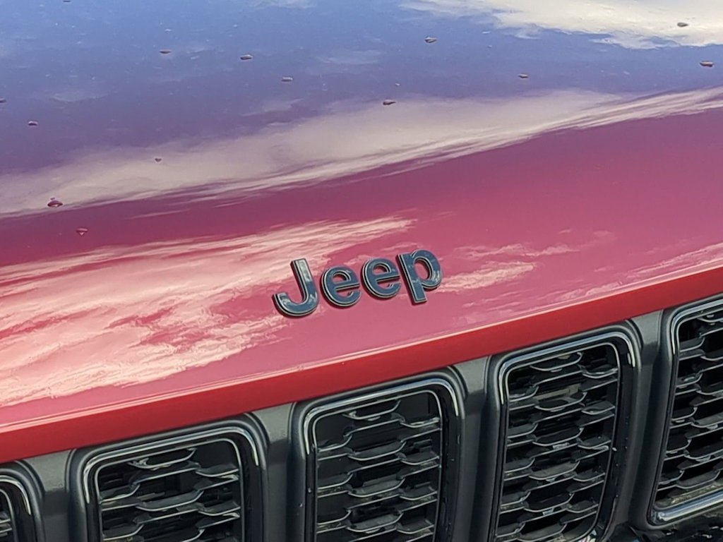 Thumbnail: 2023 Jeep Grand Cherokee - 24