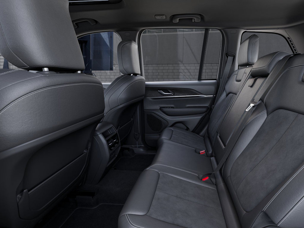 Thumbnail: 2026 Jeep Grand Cherokee - 11