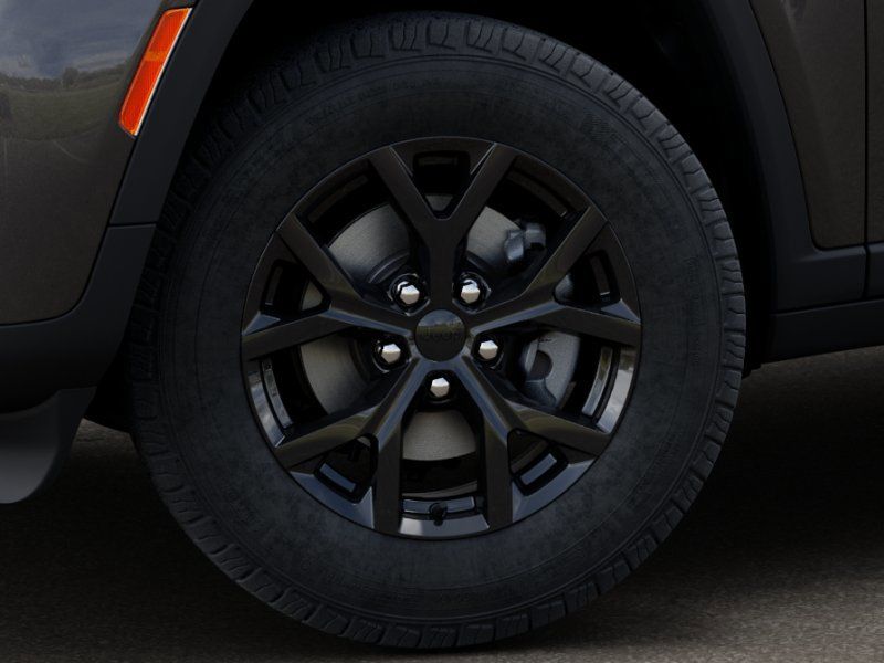 Thumbnail: 2026 Jeep Grand Cherokee - 8