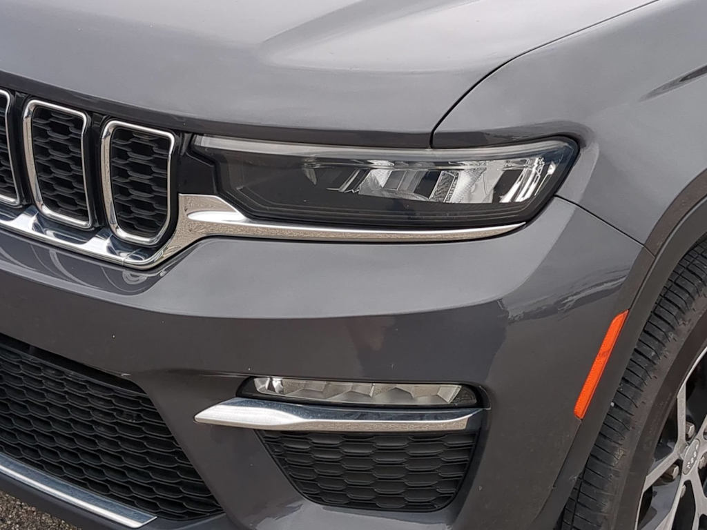 Thumbnail: 2023 Jeep Grand Cherokee - 22