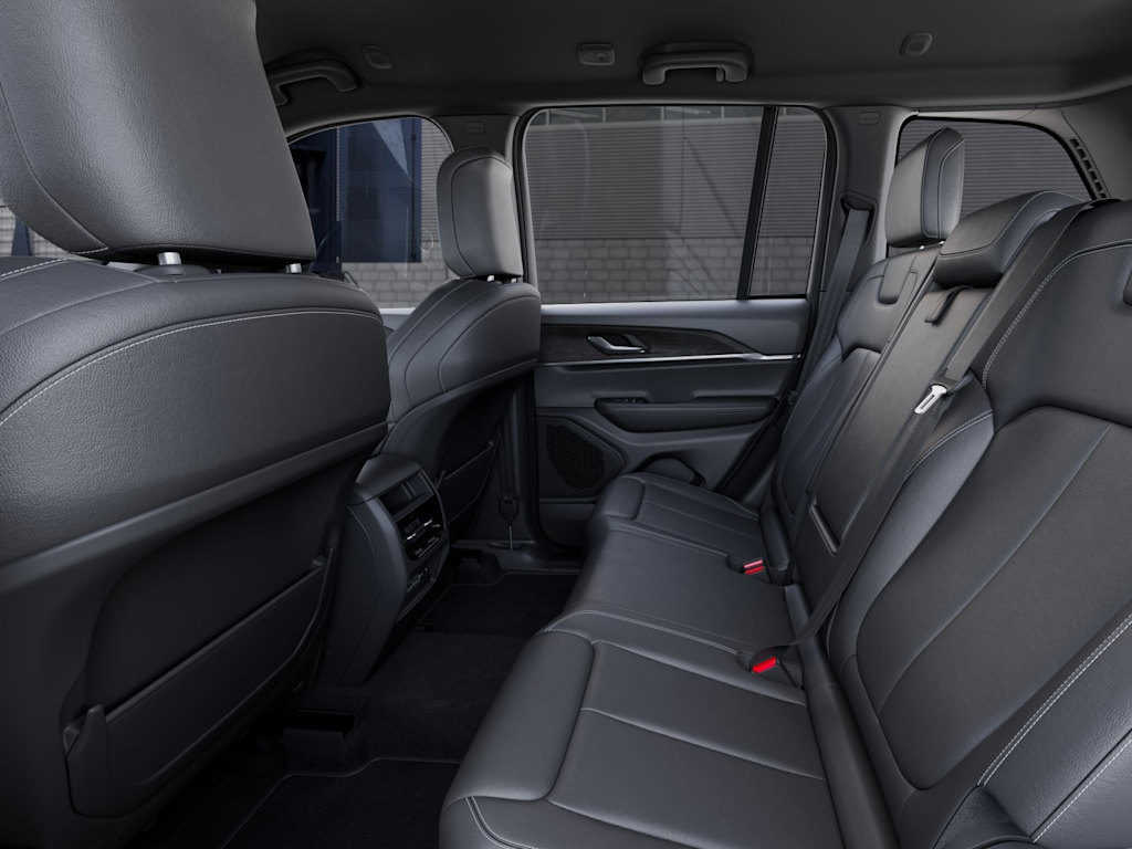 Thumbnail: 2025 Jeep Grand Cherokee - 11