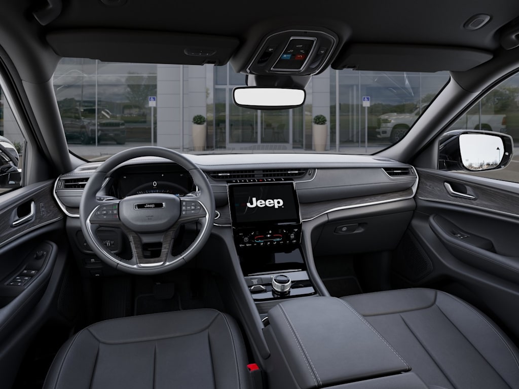 Thumbnail: 2025 Jeep Grand Cherokee - 2