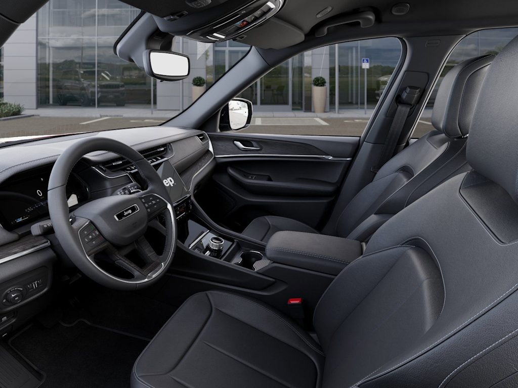 Thumbnail: 2025 Jeep Grand Cherokee - 24