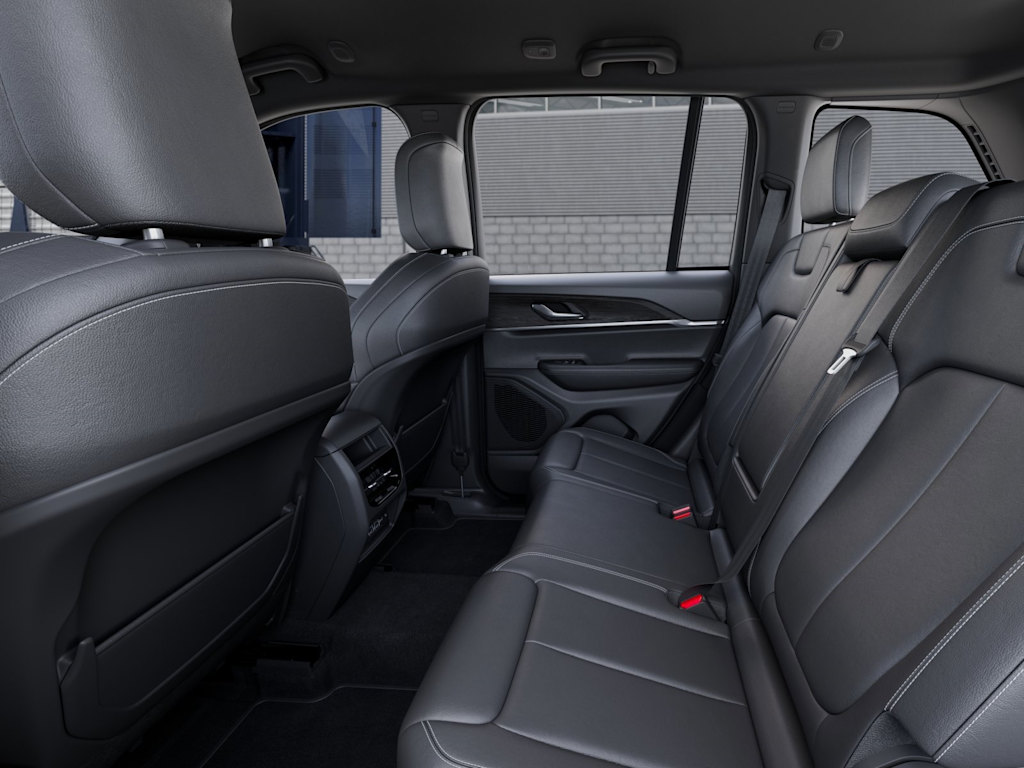 Thumbnail: 2025 Jeep Grand Cherokee - 11