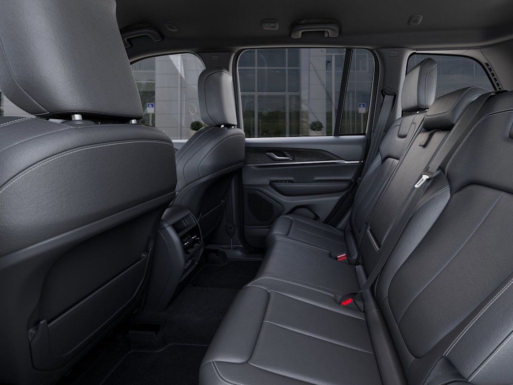 Thumbnail: 2025 Jeep Grand Cherokee - 11