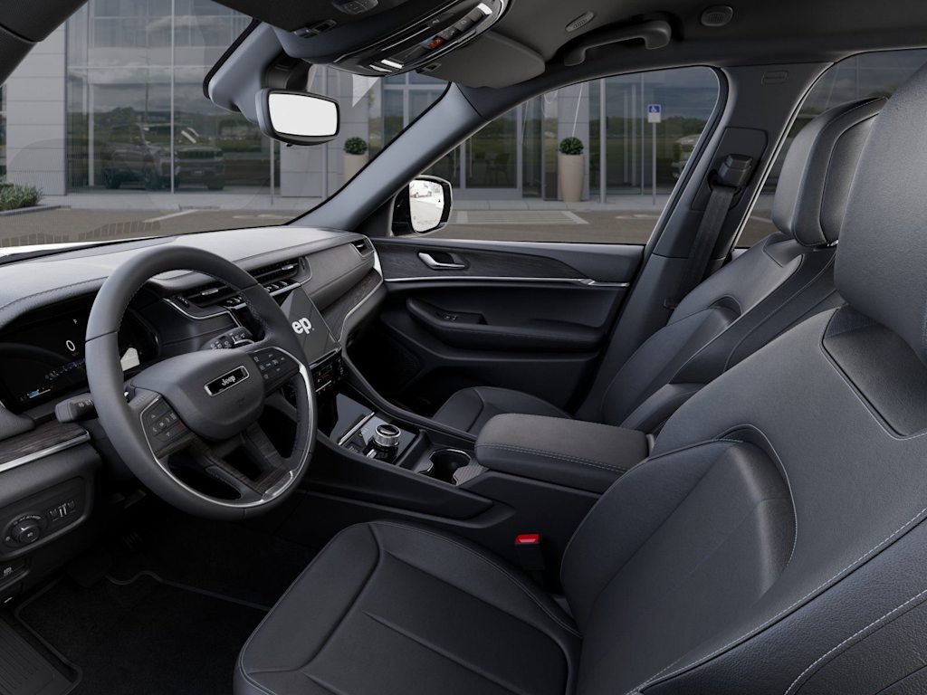 Thumbnail: 2025 Jeep Grand Cherokee - 24