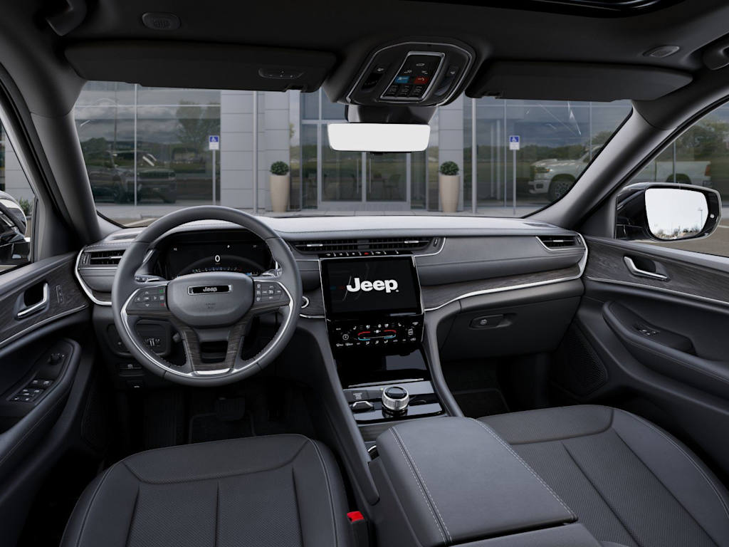 Thumbnail: 2025 Jeep Grand Cherokee - 2