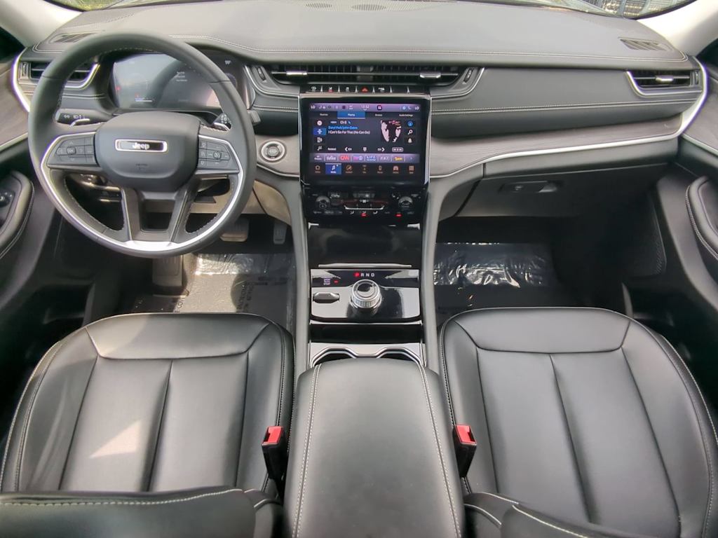 Thumbnail: 2023 Jeep Grand Cherokee - 9