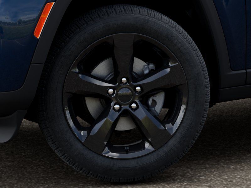 Thumbnail: 2026 Jeep Grand Cherokee - 8
