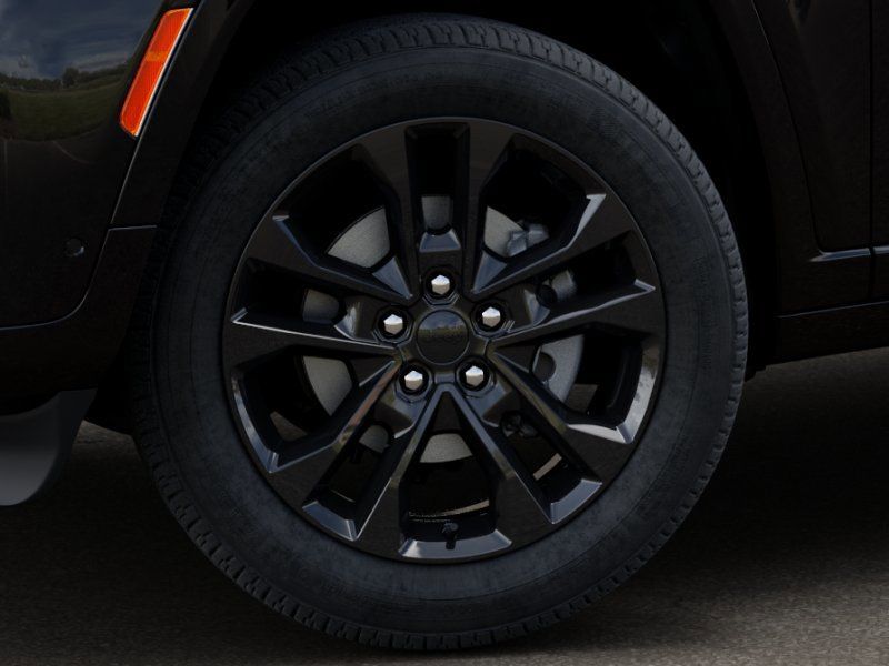 Thumbnail: 2026 Jeep Grand Cherokee - 5