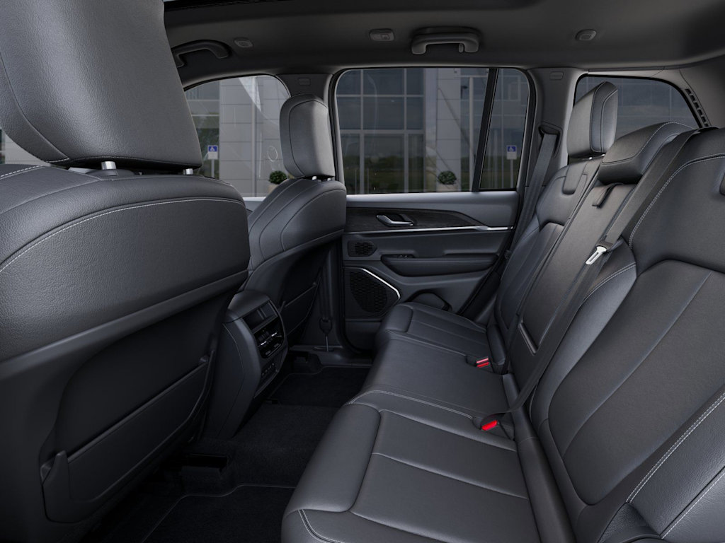 Thumbnail: 2026 Jeep Grand Cherokee - 11