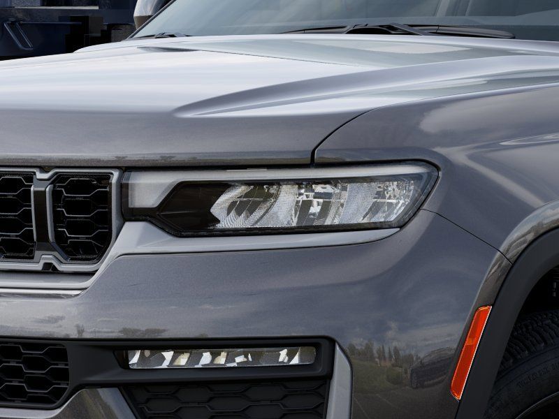 Thumbnail: 2026 Jeep Grand Cherokee - 16