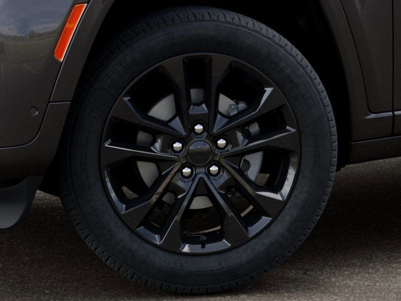 Thumbnail: 2026 Jeep Grand Cherokee - 7