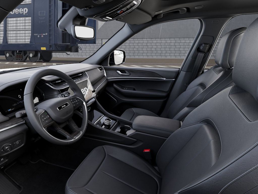 Thumbnail: 2026 Jeep Grand Cherokee - 10